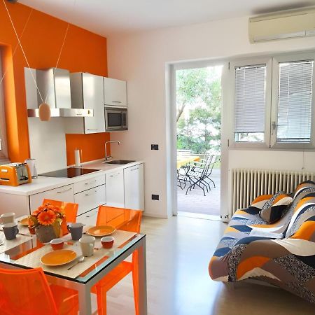 Orange Breeze Apartment Riva del Garda Exterior photo